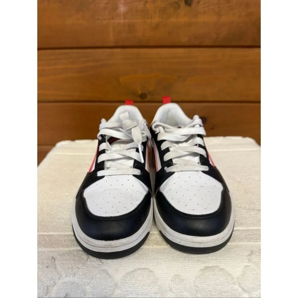 Puma Kids Rebound V6 Low sneakers, Sz 2.5 C